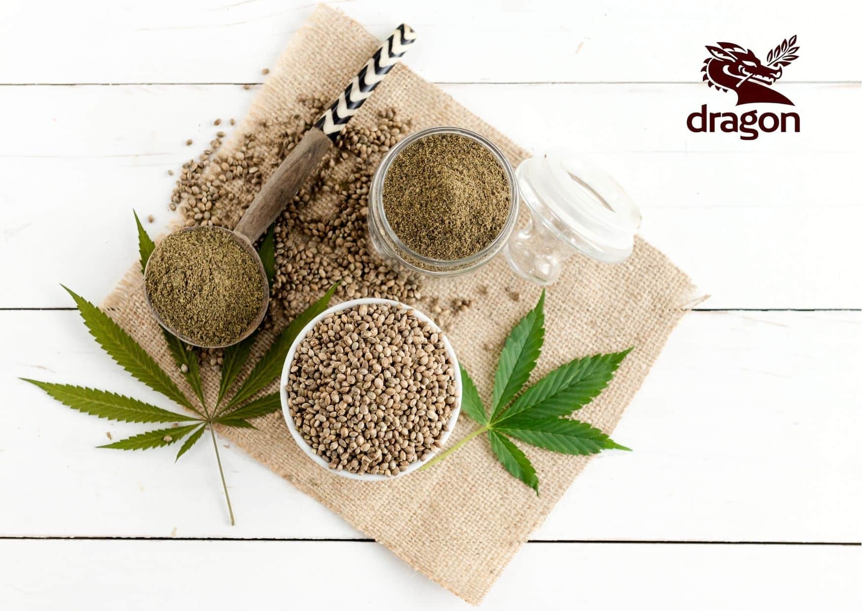 Hạt gai dầu hữu cơ sau khi chế biến